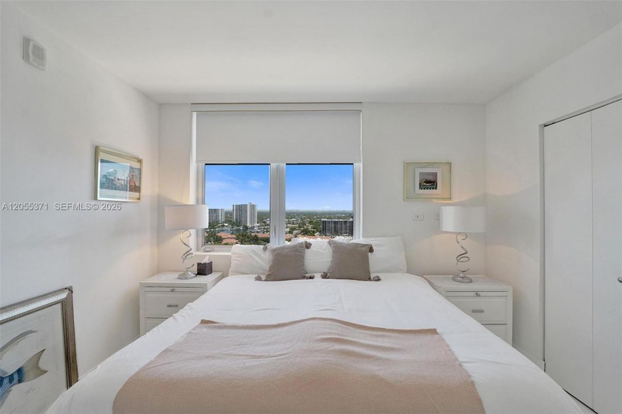 2600 E Hallandale Beach Blvd , Unit T1902, Hallandale Beach, FL 33009 Photo