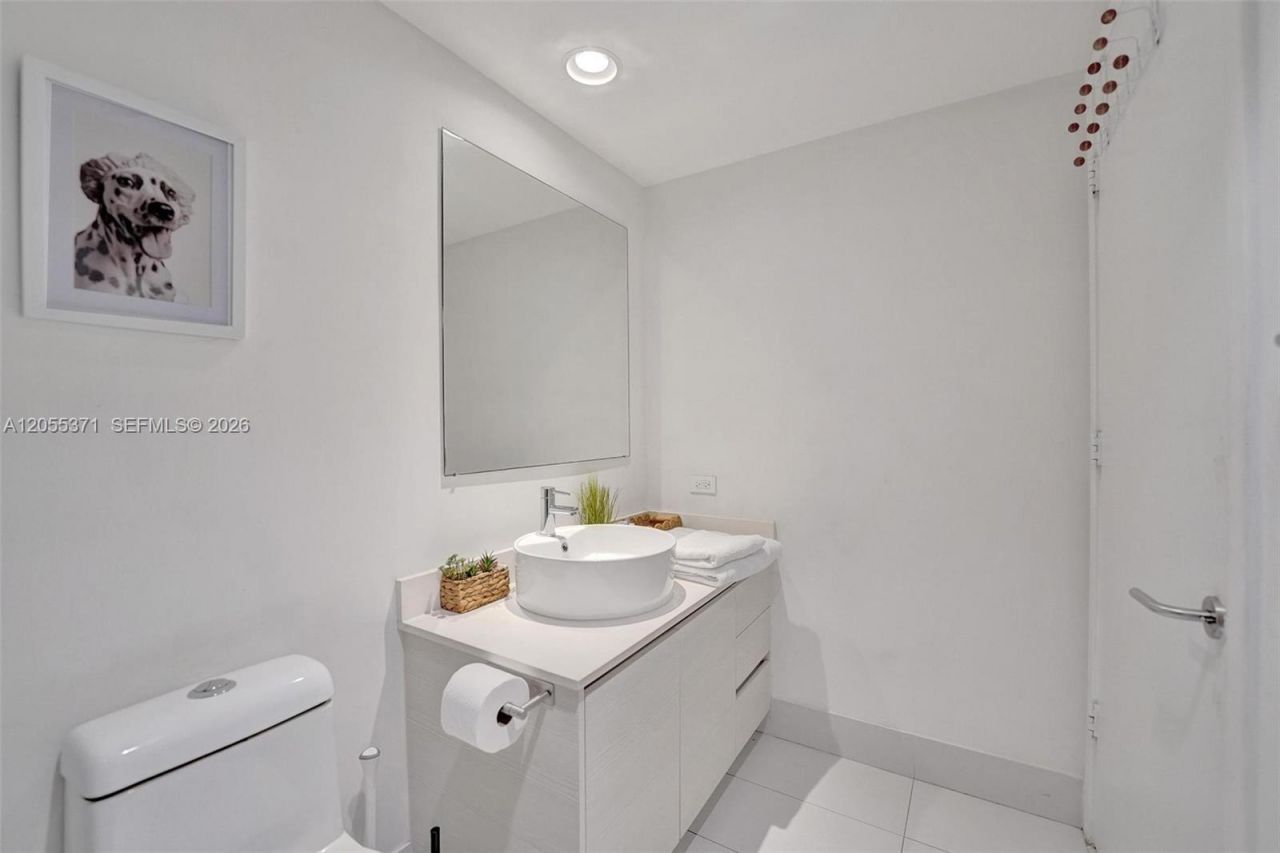 2600 E Hallandale Beach Blvd , Unit T1902, Hallandale Beach, FL 33009 Photo