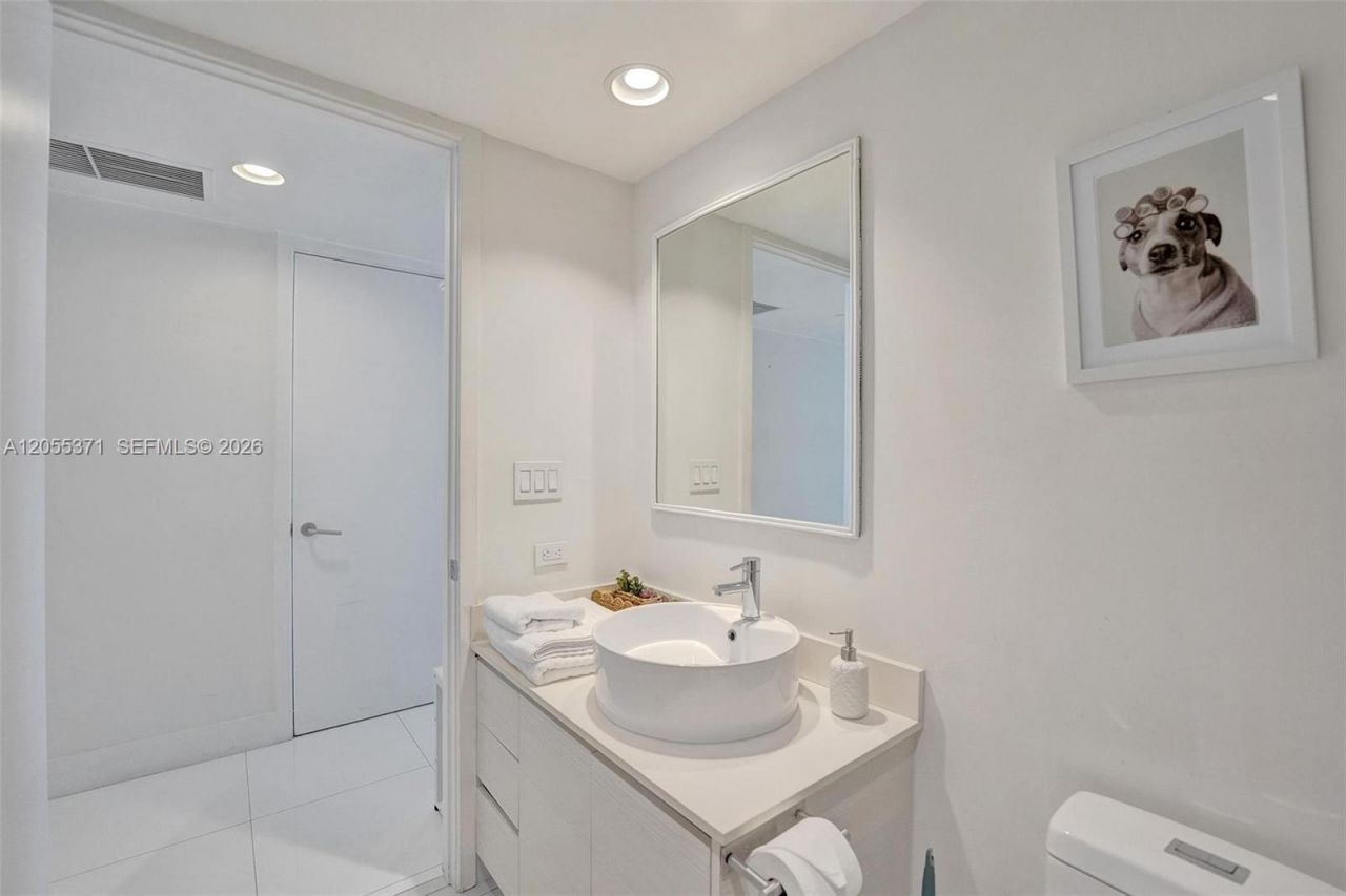 2600 E Hallandale Beach Blvd , Unit T1902, Hallandale Beach, FL 33009 Photo