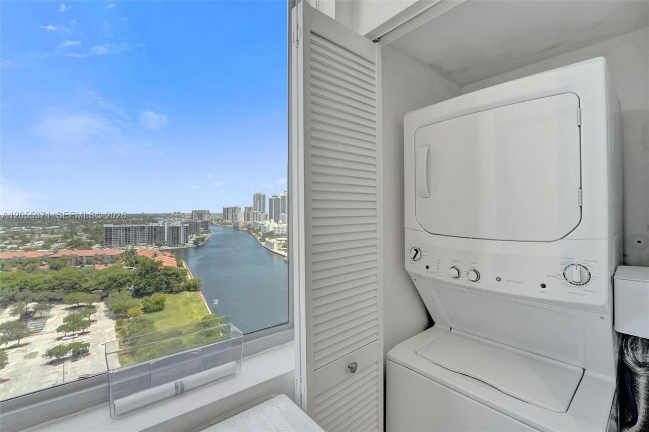 2600 E Hallandale Beach Blvd , Unit T1902, Hallandale Beach, FL 33009 Photo
