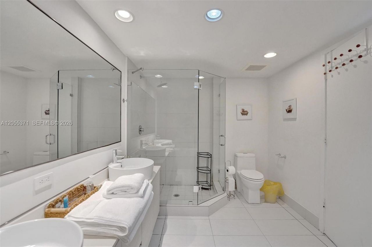 2600 E Hallandale Beach Blvd , Unit T1902, Hallandale Beach, FL 33009 Photo