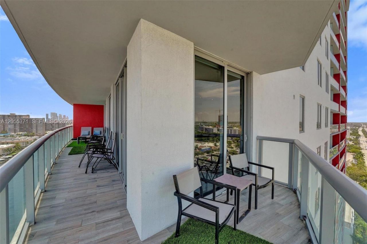 2600 E Hallandale Beach Blvd , Unit T1902, Hallandale Beach, FL 33009 Photo