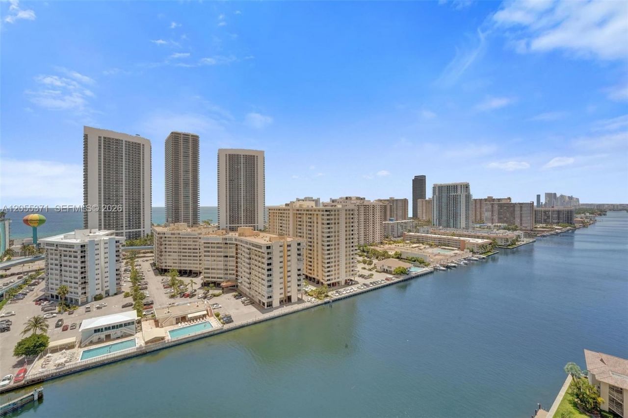 2600 E Hallandale Beach Blvd , Unit T1902, Hallandale Beach, FL 33009 Photo