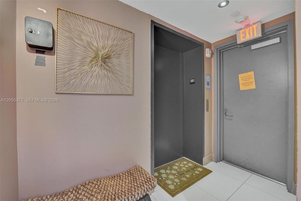 2600 E Hallandale Beach Blvd , Unit T1902, Hallandale Beach, FL 33009 Photo