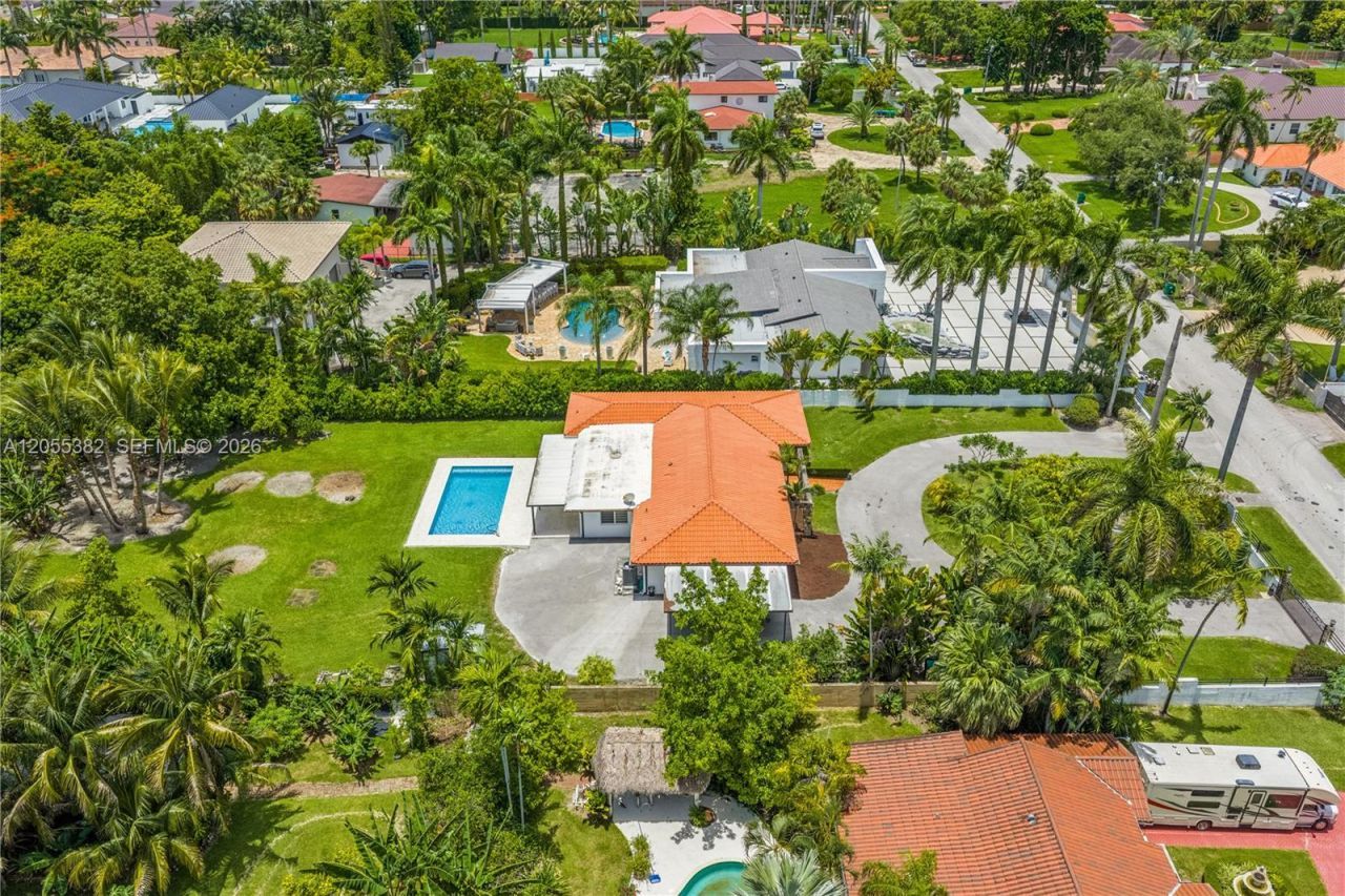 220 NW 130th Ave, Miami, FL 33182 Photo