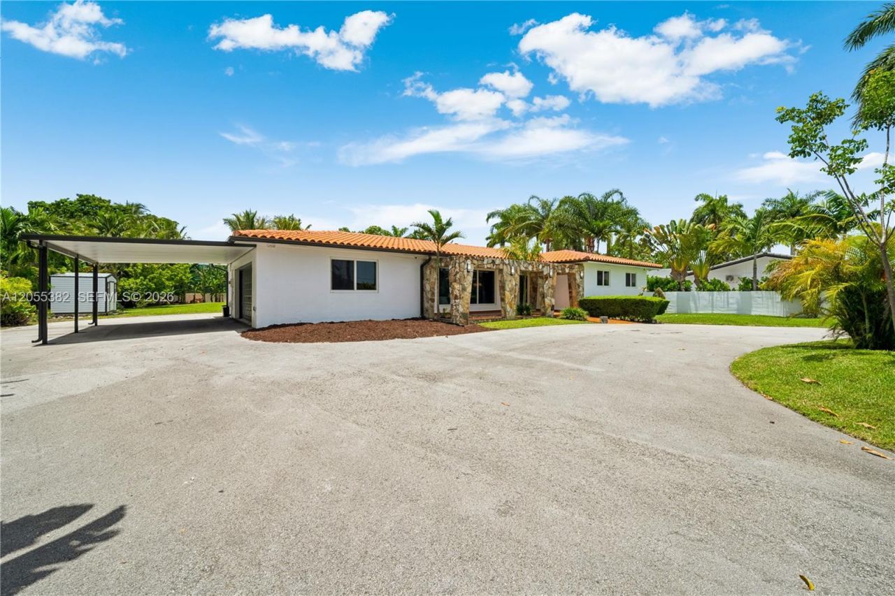 220 NW 130th Ave, Miami, FL 33182 Photo