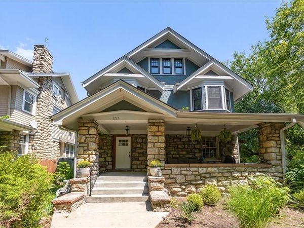 3717 Tracy Avenue, Kansas City, MO 64109