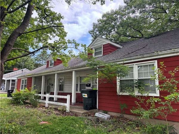 1917 S Scott Avenue, Independence, MO 64052