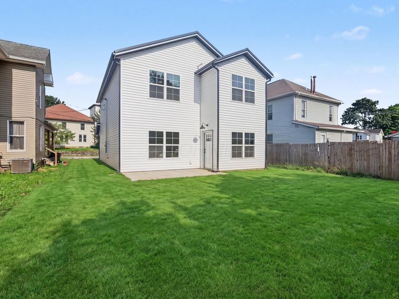 18 S Williams Street , Newark, OH 43055 Photo 5