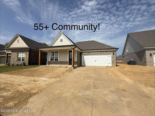 807 Quitman Court, Nesbit, MS 38651