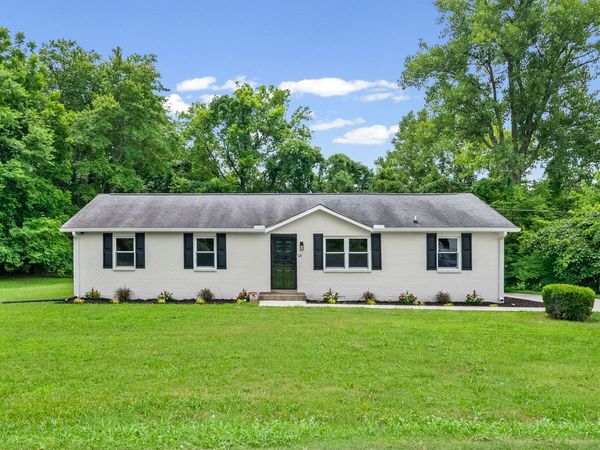 726 Needmore Rd , Clarksville, TN 37040