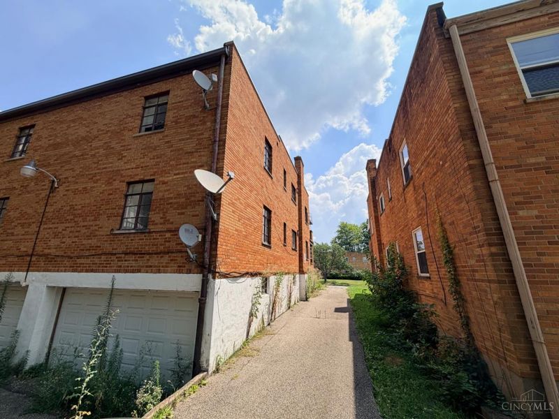 5855 Lathrop Place, Cincinnati, OH 45224 Photo 25
