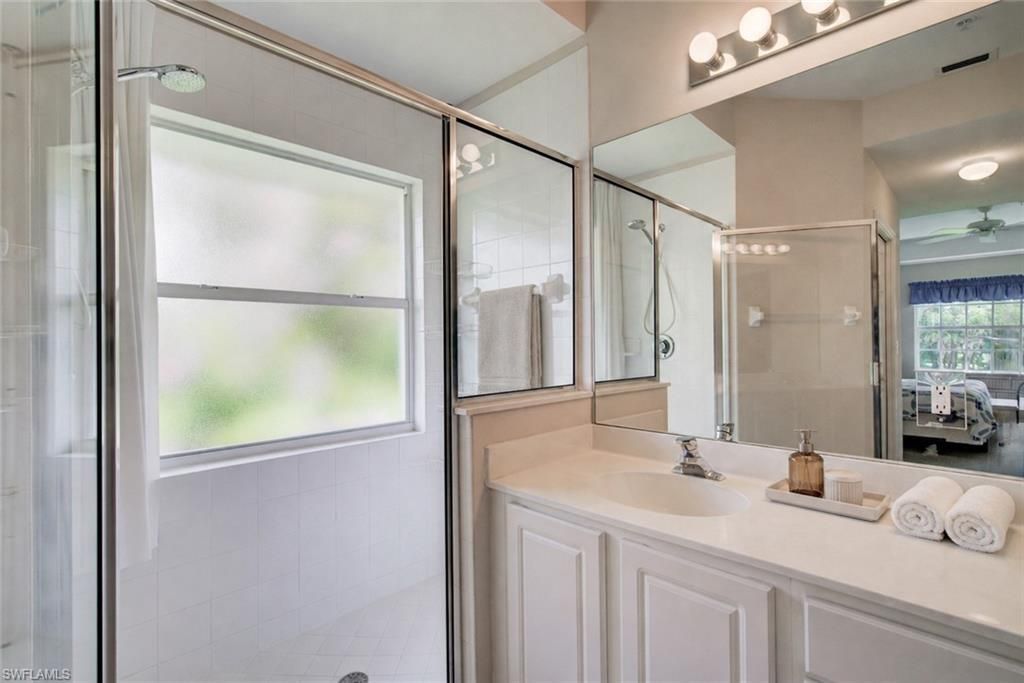 1970 Willow Bend Cir, Unit 204, Naples, FL 34109 Photo