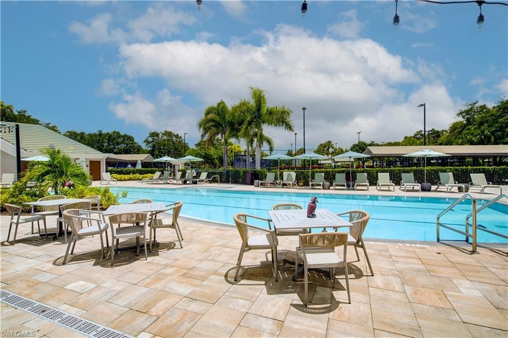 1970 Willow Bend Cir, Unit 204, Naples, FL 34109 Photo
