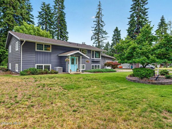 12328 N Kensington AVE, Hayden, ID 83835