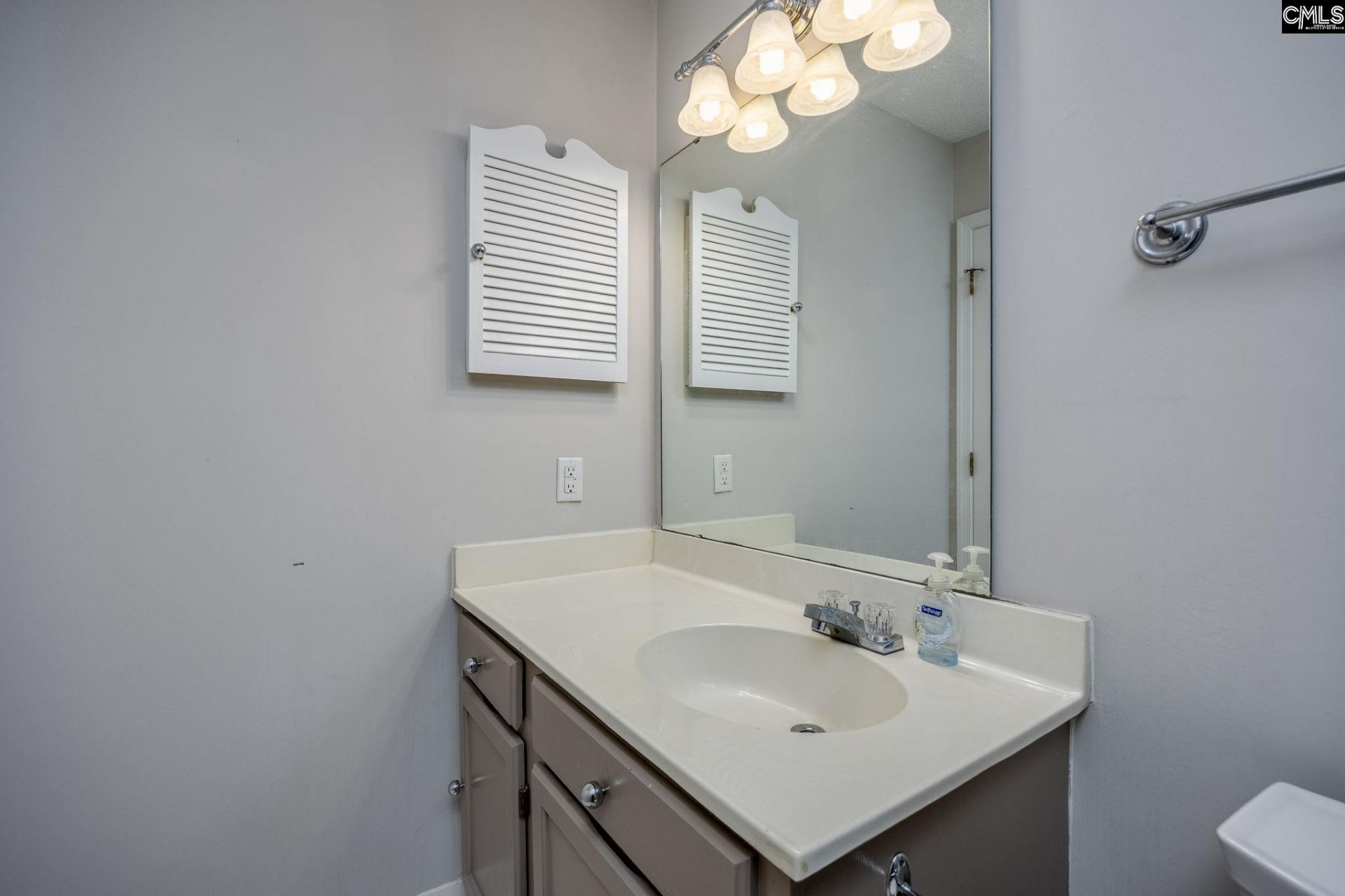 117 Cove Court Photo 24