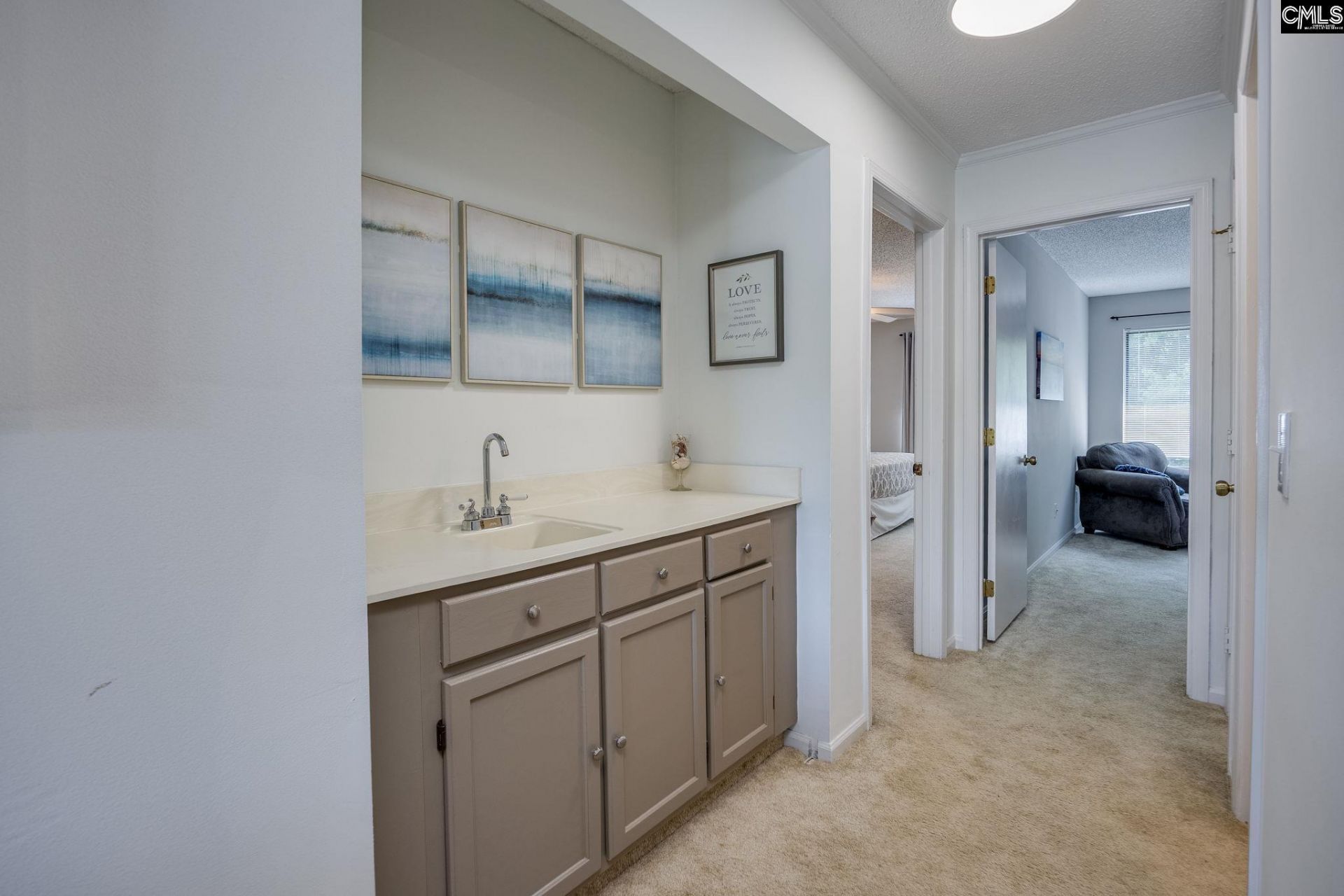 117 Cove Court Photo 8