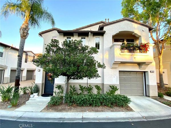 39246 Mango , Unit F, Murrieta, CA 92563