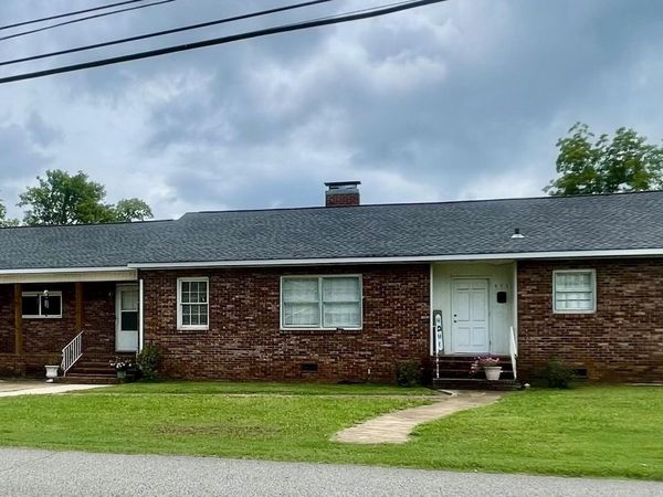 971 Main Street, Moulton, AL 35650