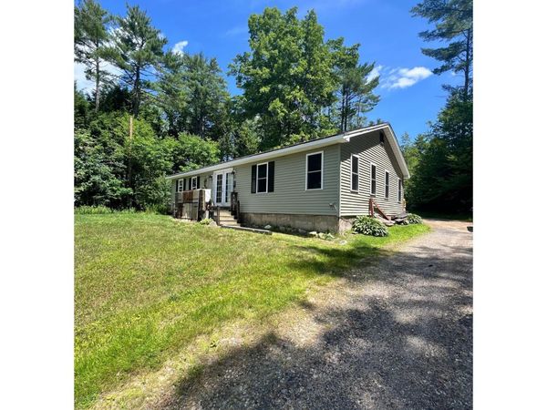 79 West Lake Road, Fitzwilliam, NH 03447