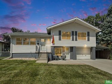 822 Tipperary Drive, Papillion, NE 68046