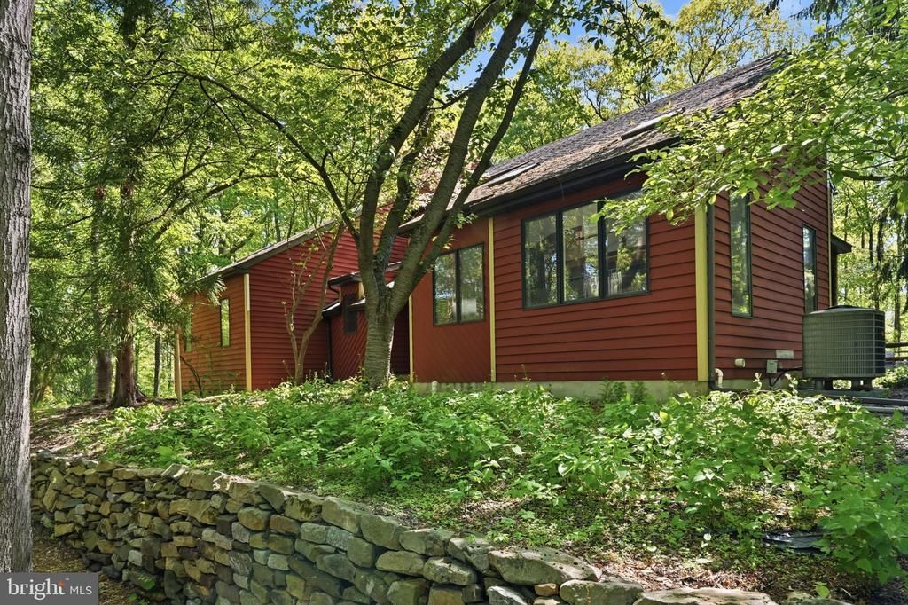 1 TURNBERRY WAY , NEW HOPE, PA 18938