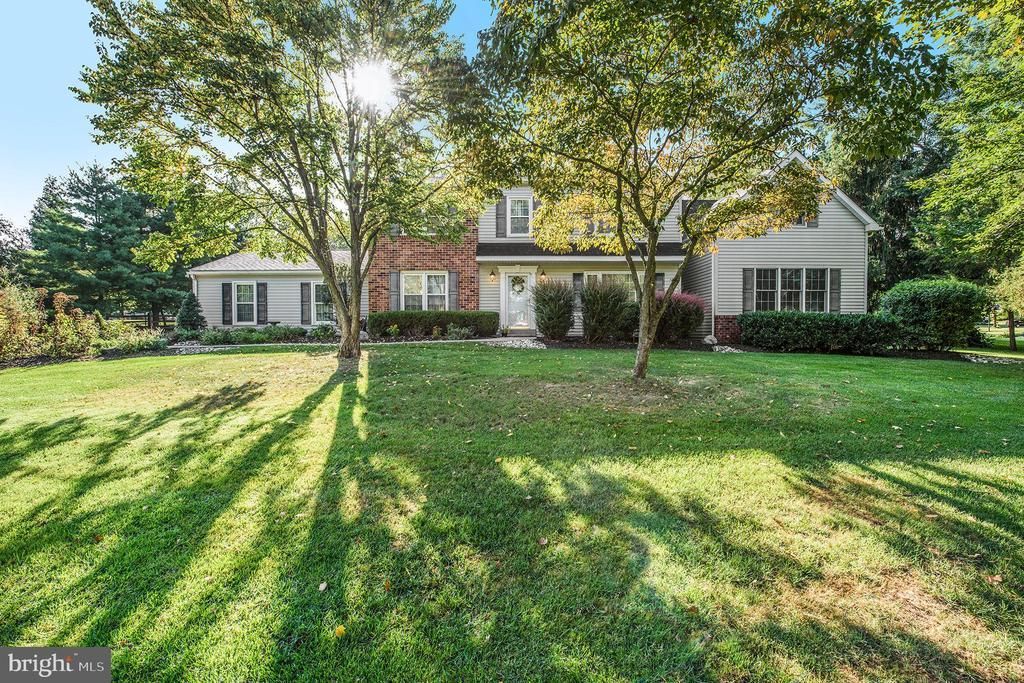 1770 SLAYTON DRIVE , BLUE BELL, PA 19422