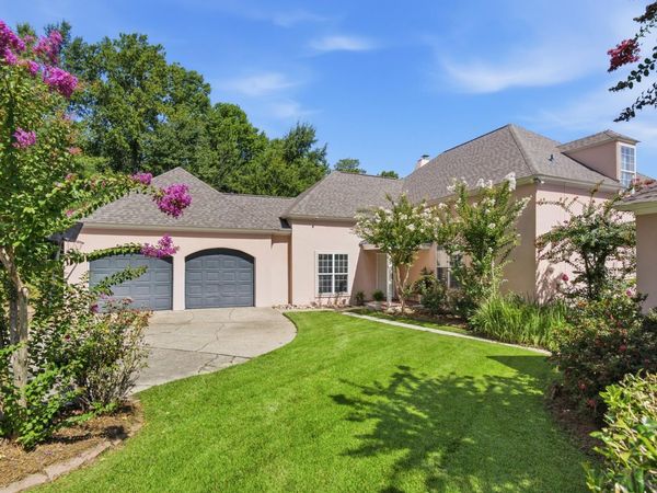 9 S Heron Cove, Hattiesburg, MS 39402