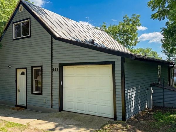 333 Center Street, Oxford, WI 53952