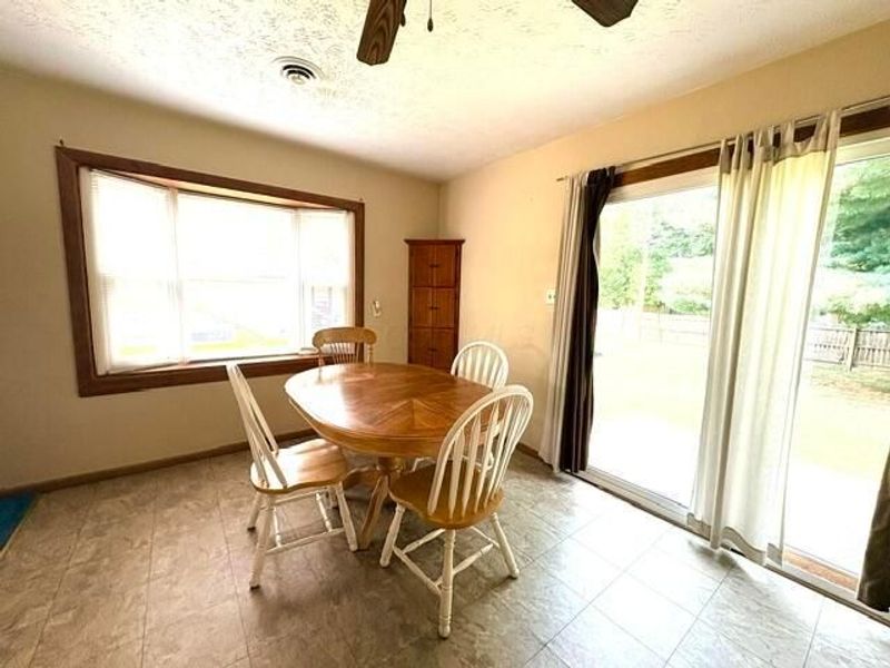 541 Mohawk Drive , Lancaster, OH 43130 Photo 7