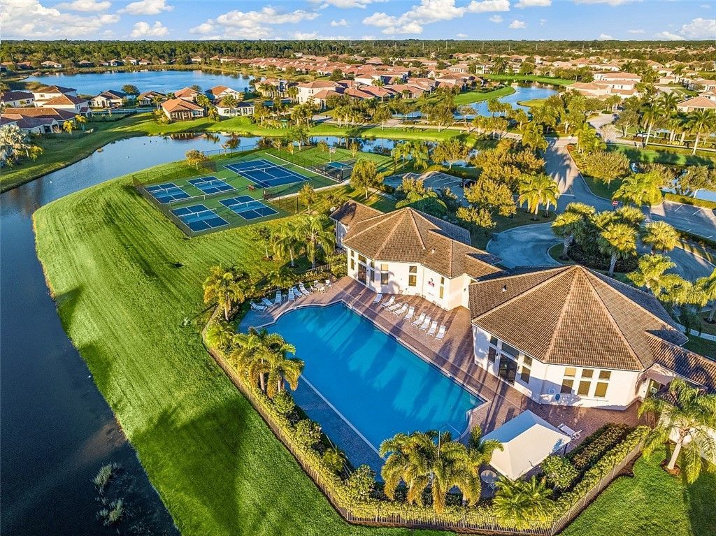 1721 Belmont Circle Sw, Vero Beach, FL 32968 Photo