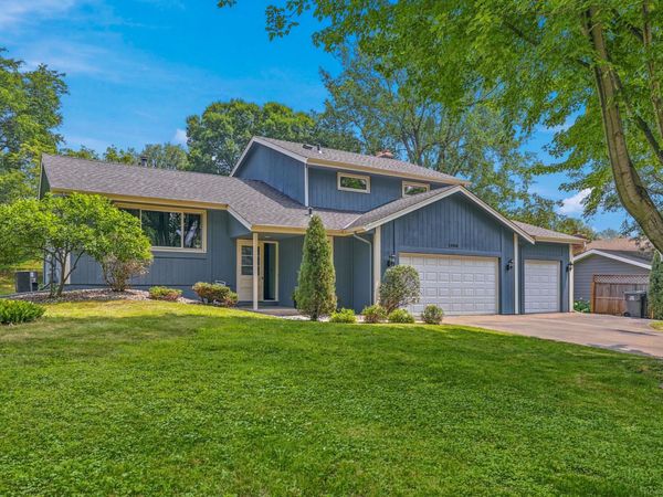 14308 Wedgeway Court , Eden Prairie, MN 55346