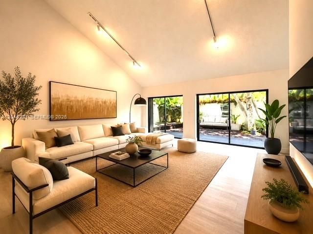 3074 Aviation Ave, Unit 1, Miami, FL 33133 Photo