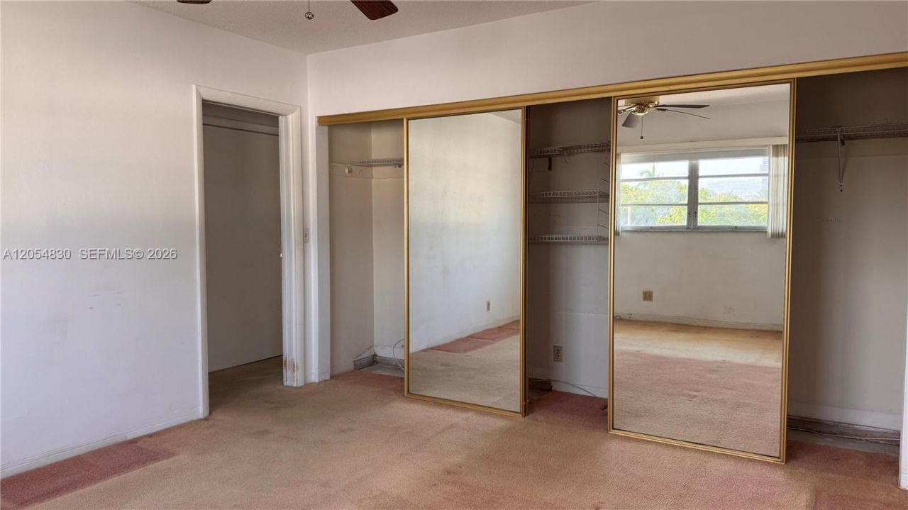 141 NE 10th Ave, Unit 24C, Hallandale Beach, FL 33009 Photo