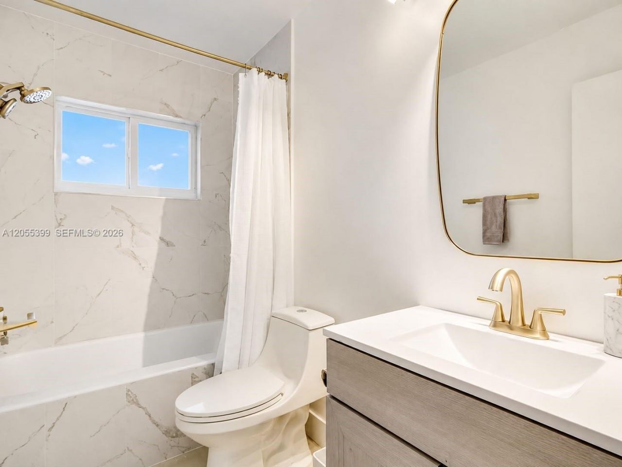 1321 NE 26th Ter, Pompano Beach, FL 33062 Photo
