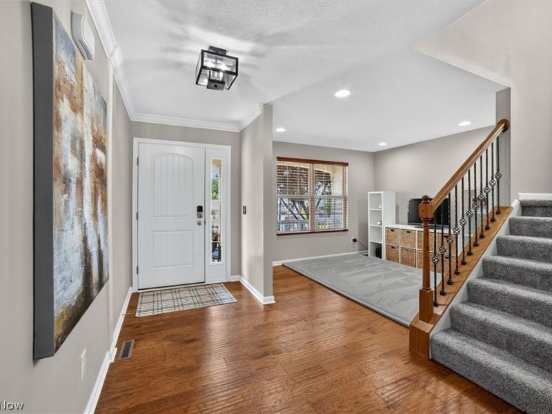 110 Trailhead Lane, Berea, OH 44017 Photo 6