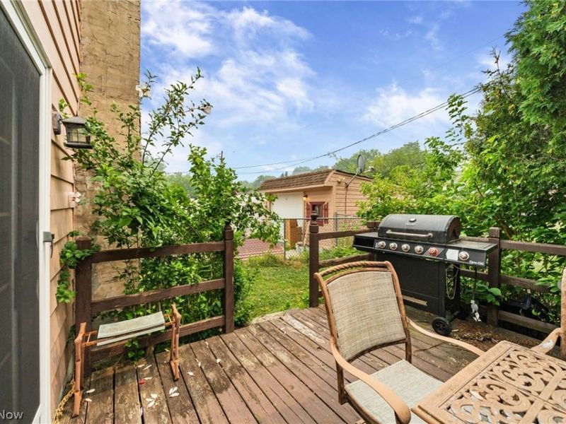 9405 Ansonia Avenue, Brooklyn, OH 44144 Photo 34