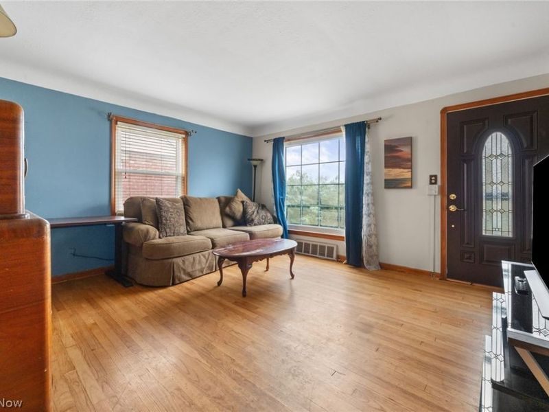 9405 Ansonia Avenue, Brooklyn, OH 44144 Photo 6