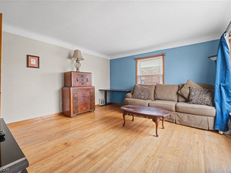 9405 Ansonia Avenue, Brooklyn, OH 44144 Photo 7