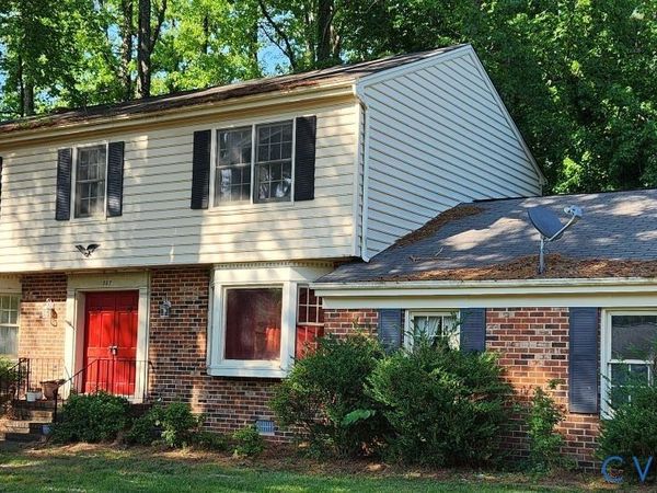 307 Winston Avenue, Colonial Heights, VA 23834
