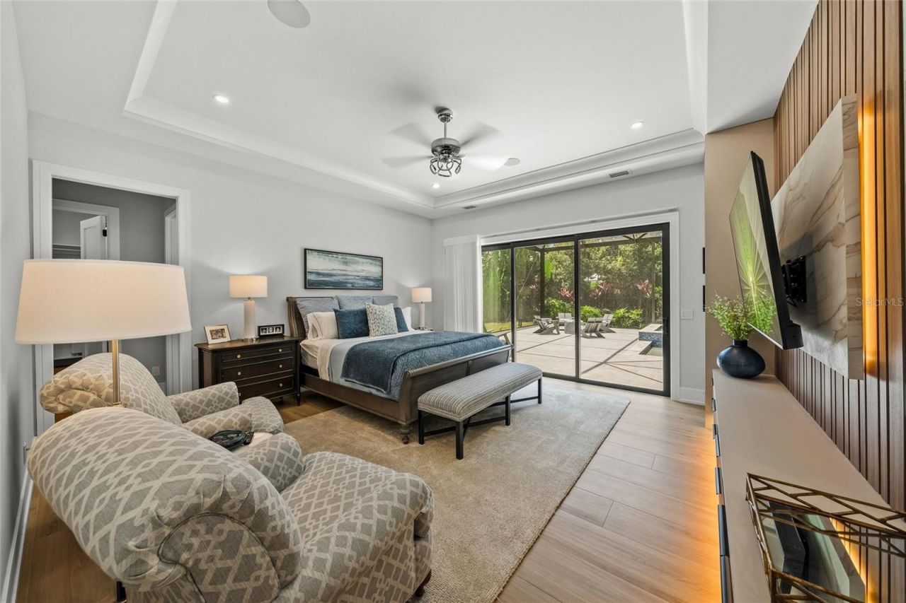 1555 Eastbrook Drive, Sarasota, FL 34231 Photo