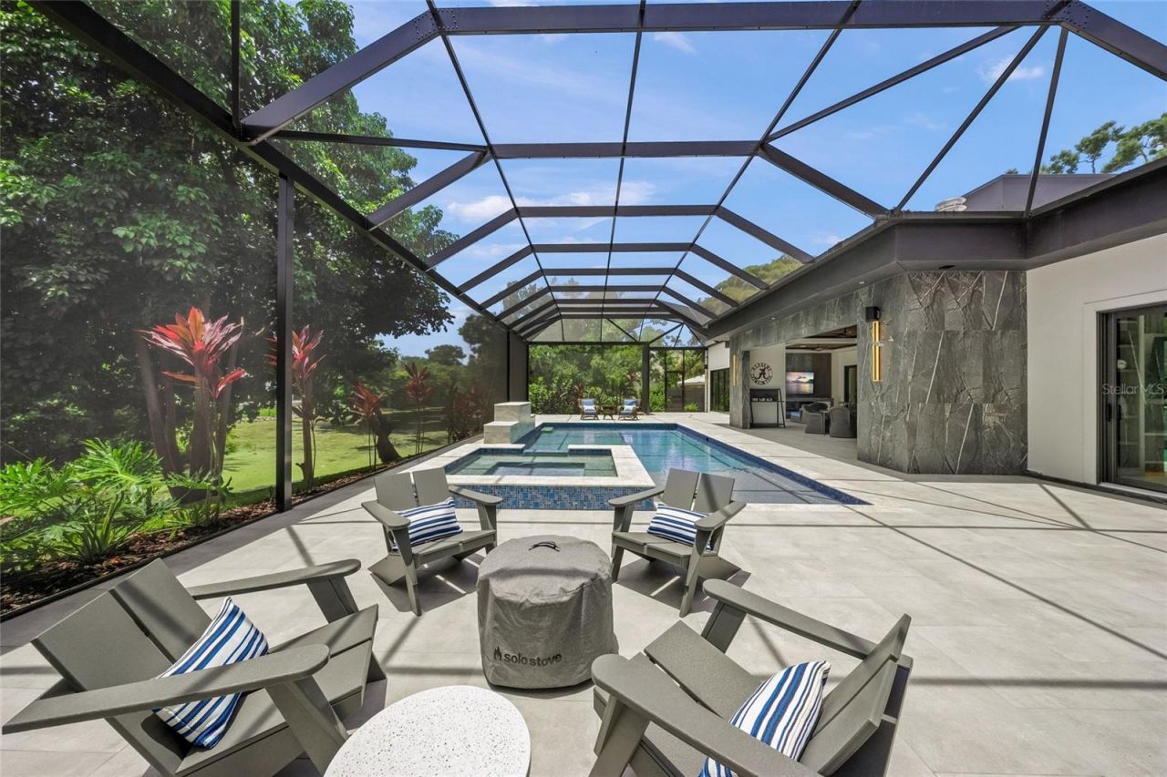 1555 Eastbrook Drive, Sarasota, FL 34231 Photo