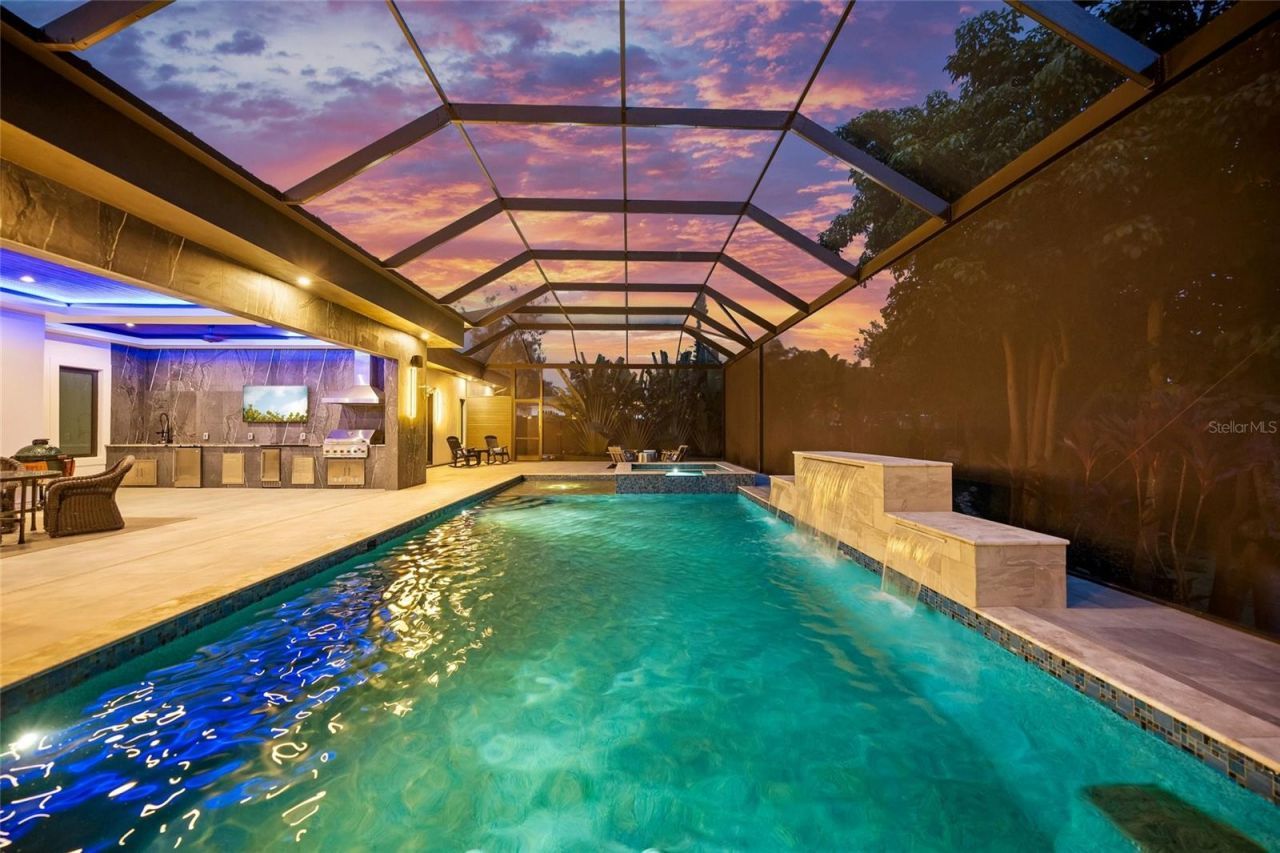 1555 Eastbrook Drive, Sarasota, FL 34231 Photo