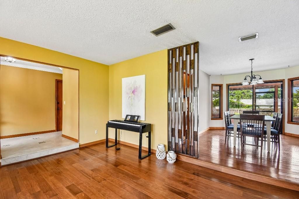 507 Fernwood Drive , Altamonte Springs, FL 32701 Photo