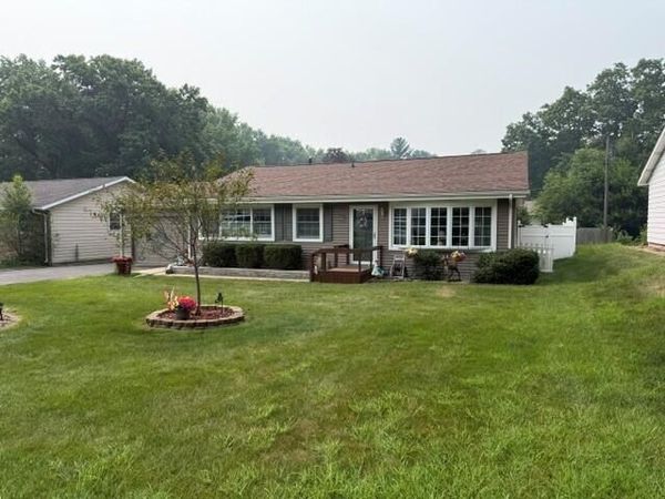 2603 Greenwood Avenue , Trail Creek, IN 46360