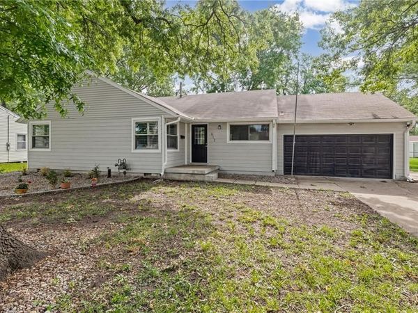 612 S Sherman Avenue, Olathe, KS 66061