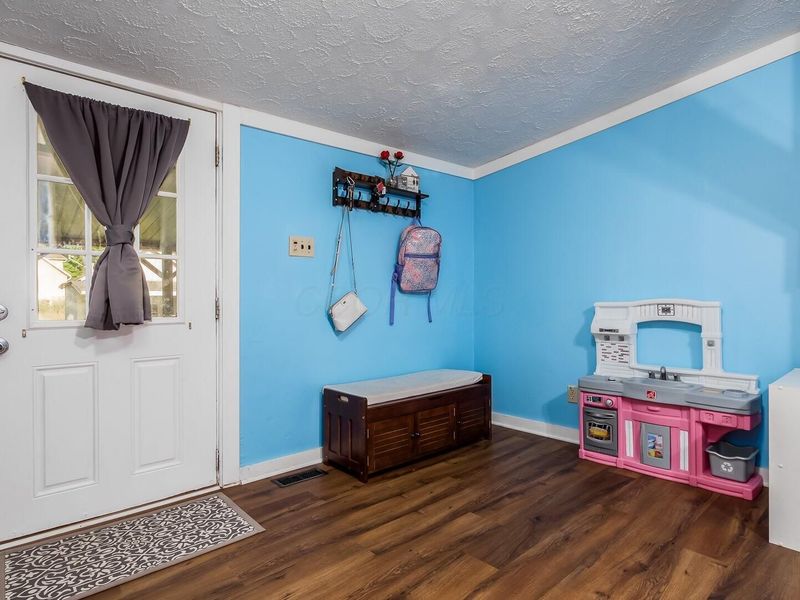 567 Maple Avenue, Newark, OH 43055 Photo 11