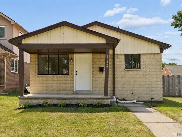 20869 Panama Street, Warren, MI 48091
