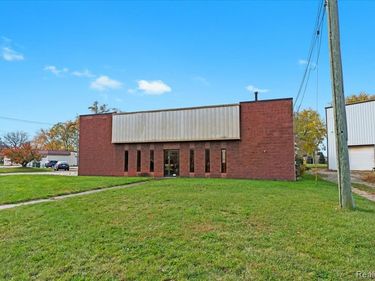 4070 5th Street , Wyandotte, MI 48192