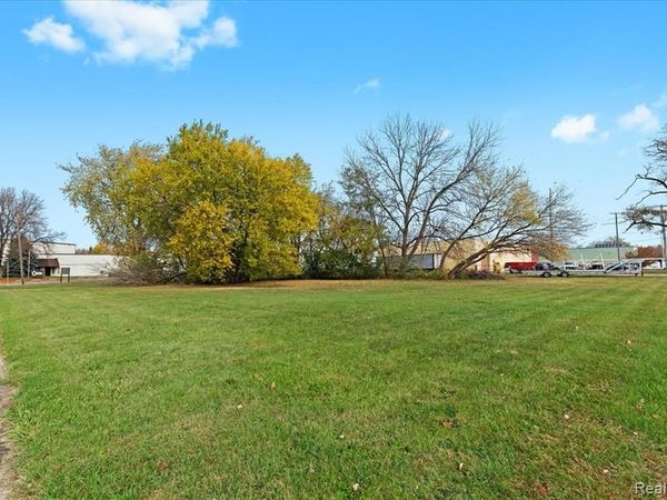522 Central Avenue , Wyandotte, MI 48192